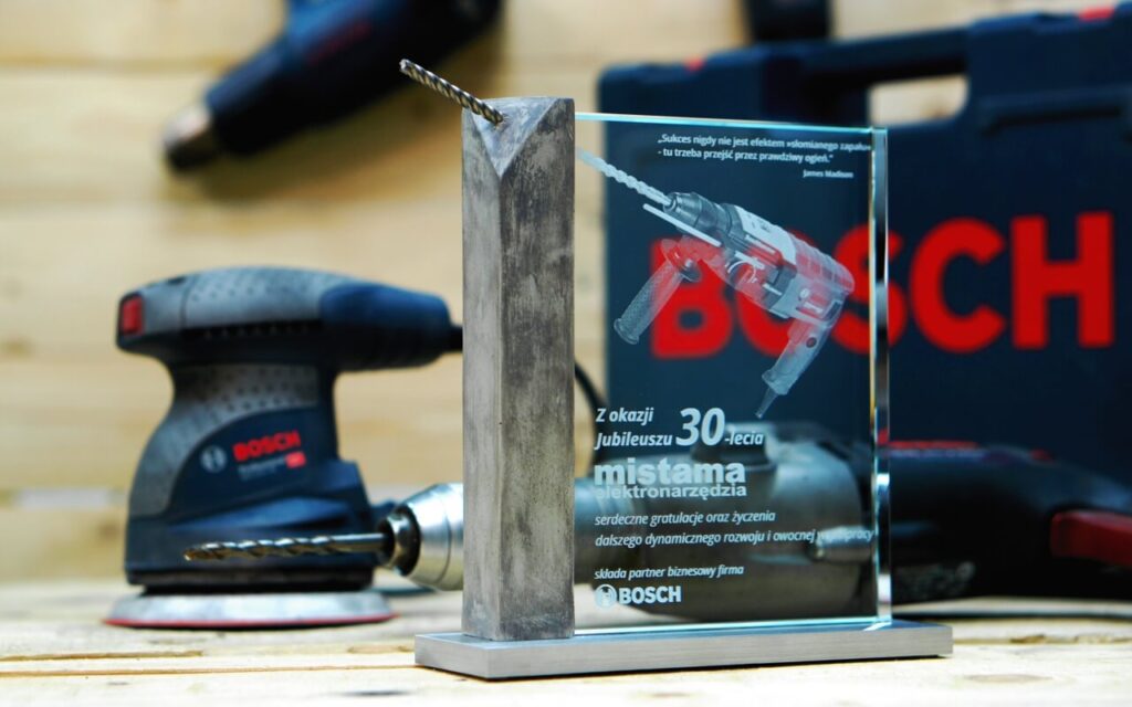 STATUETKA JUBILEUSZOWA 30-LECIE SPÓŁKI