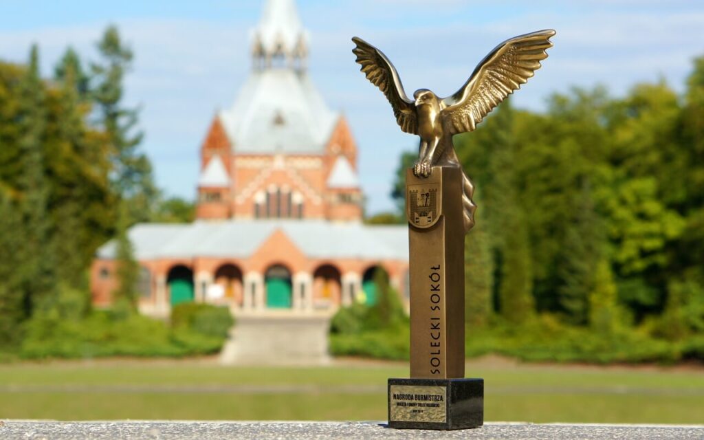 STATUETKA NA ZAMÓWIENIE NAGRODA BURMISTRZA