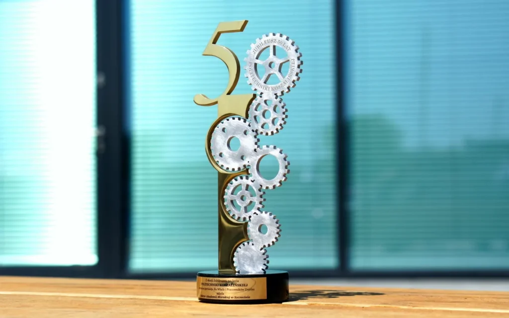 STATUETKA JUBILEUSZOWA 50-LECIE POLITECHNIKI