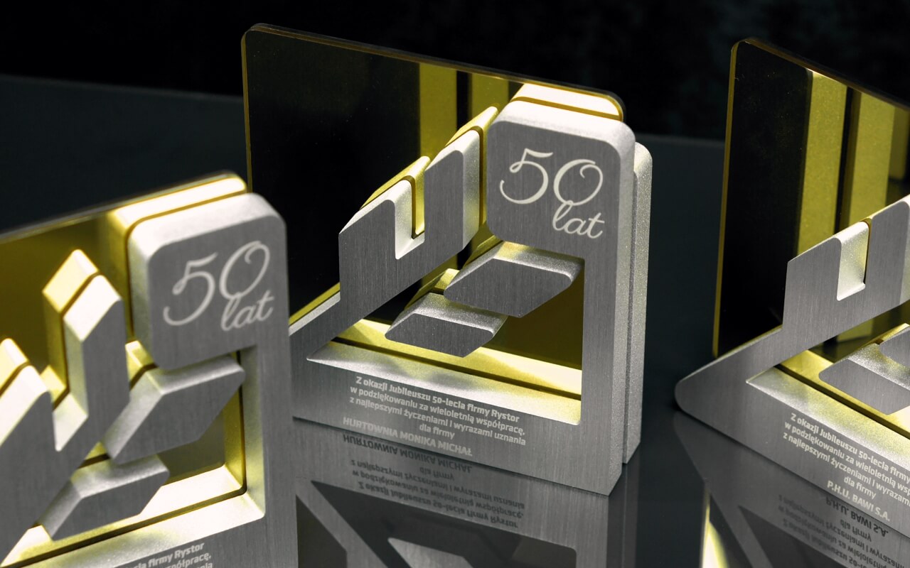 Statuetka na 50 lecie firmy