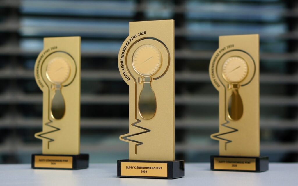 STATUETKI NA ZAMÓWIENIE ZŁOTY CIŚNIENIOMIERZ